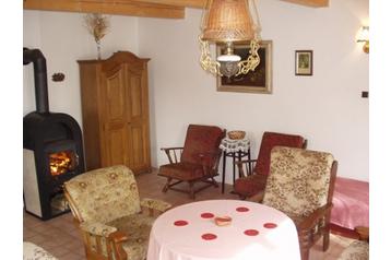 Vasaras māja Obora u Cerhonic 1